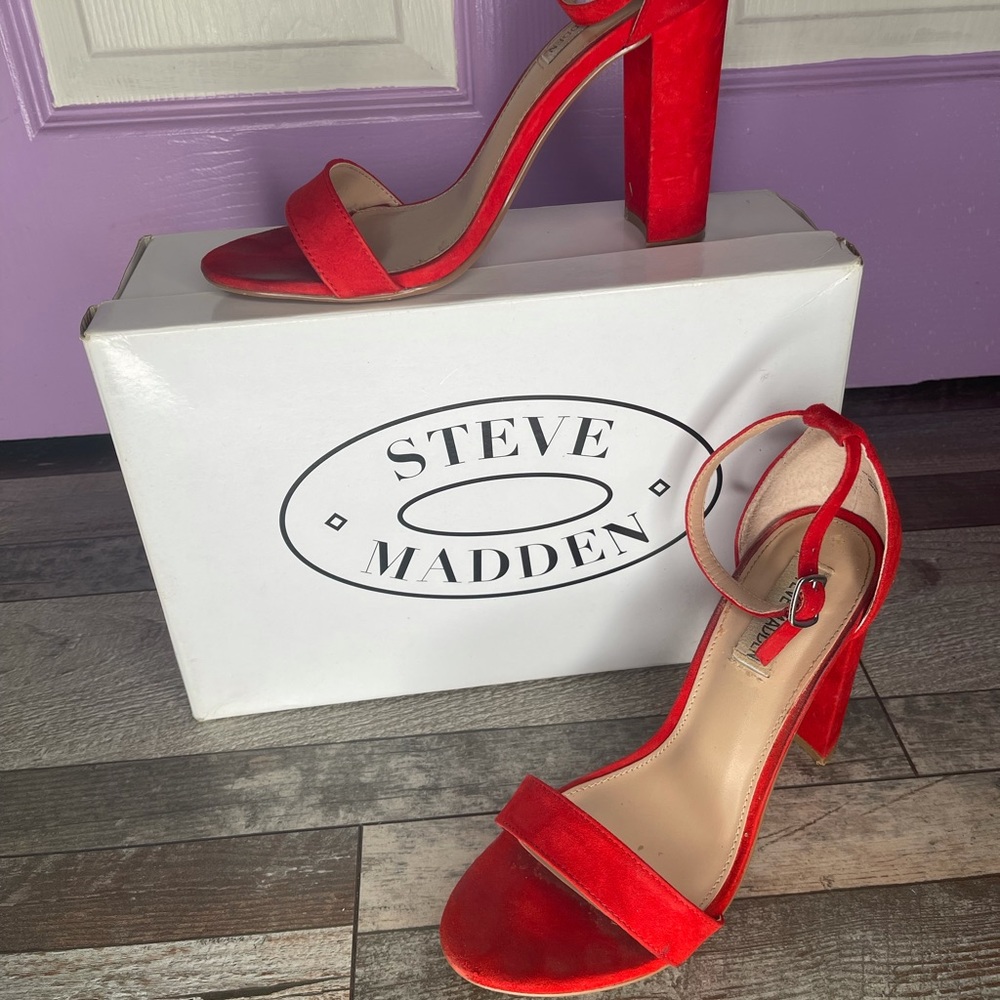 Steve Madden Carrson Red Suede Block Heels